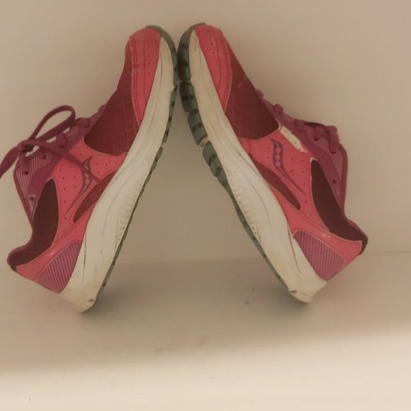 SAUCONY | Women's Sapphire Running Shoes Pink Size 6 - Picture 6 of 10